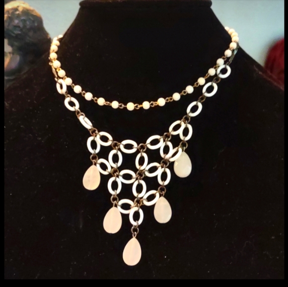 Anthropologie white fishnet beaded necklace - Picture 1 of 1